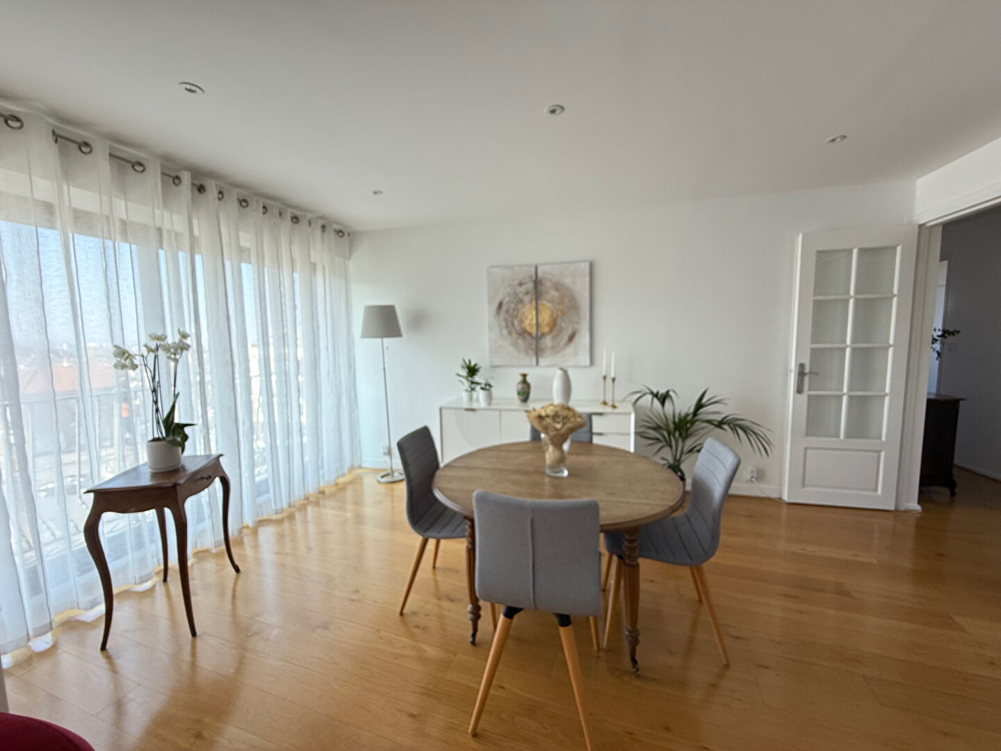 Photo Appartement Chatillon 3 pièce(s) 83 m2 image 2/6