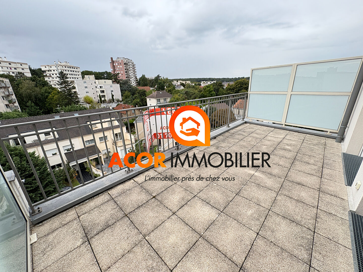 Photo Appartement Chatillon 4 pièce(s) 103.16 m2 image 4/6