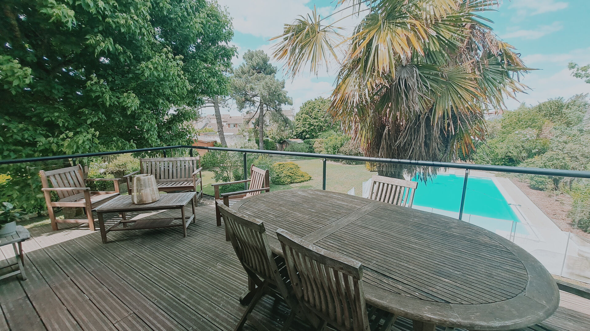 Belle maison familiale de 155m² sur sous sol total avec piscine