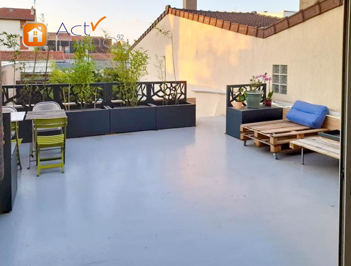 Photo Maison Colombes 9 pièce(s) 142 m2 image 6/6