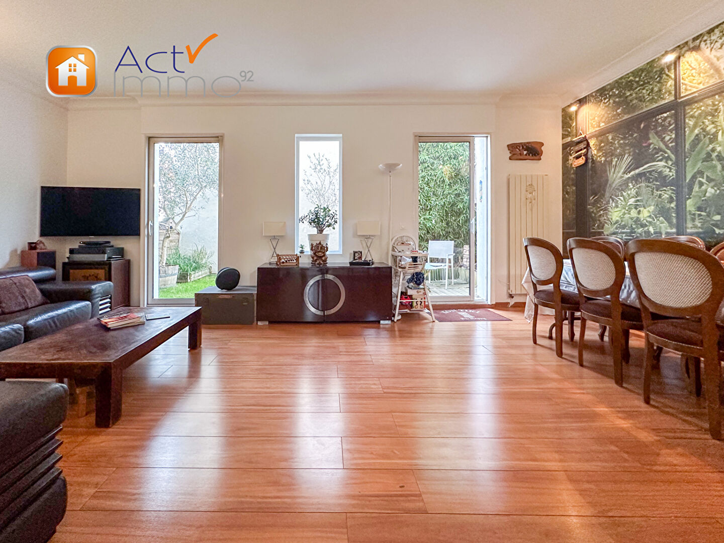 Photo Maison Colombes 6 pièce(s) 104 m2 image 3/6