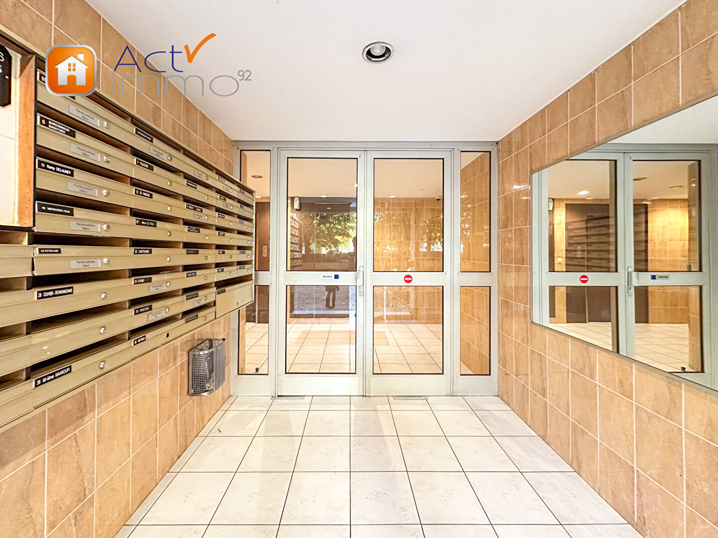 Photo Appartement Colombes 2 pièce(s) 38 m2 image 2/6