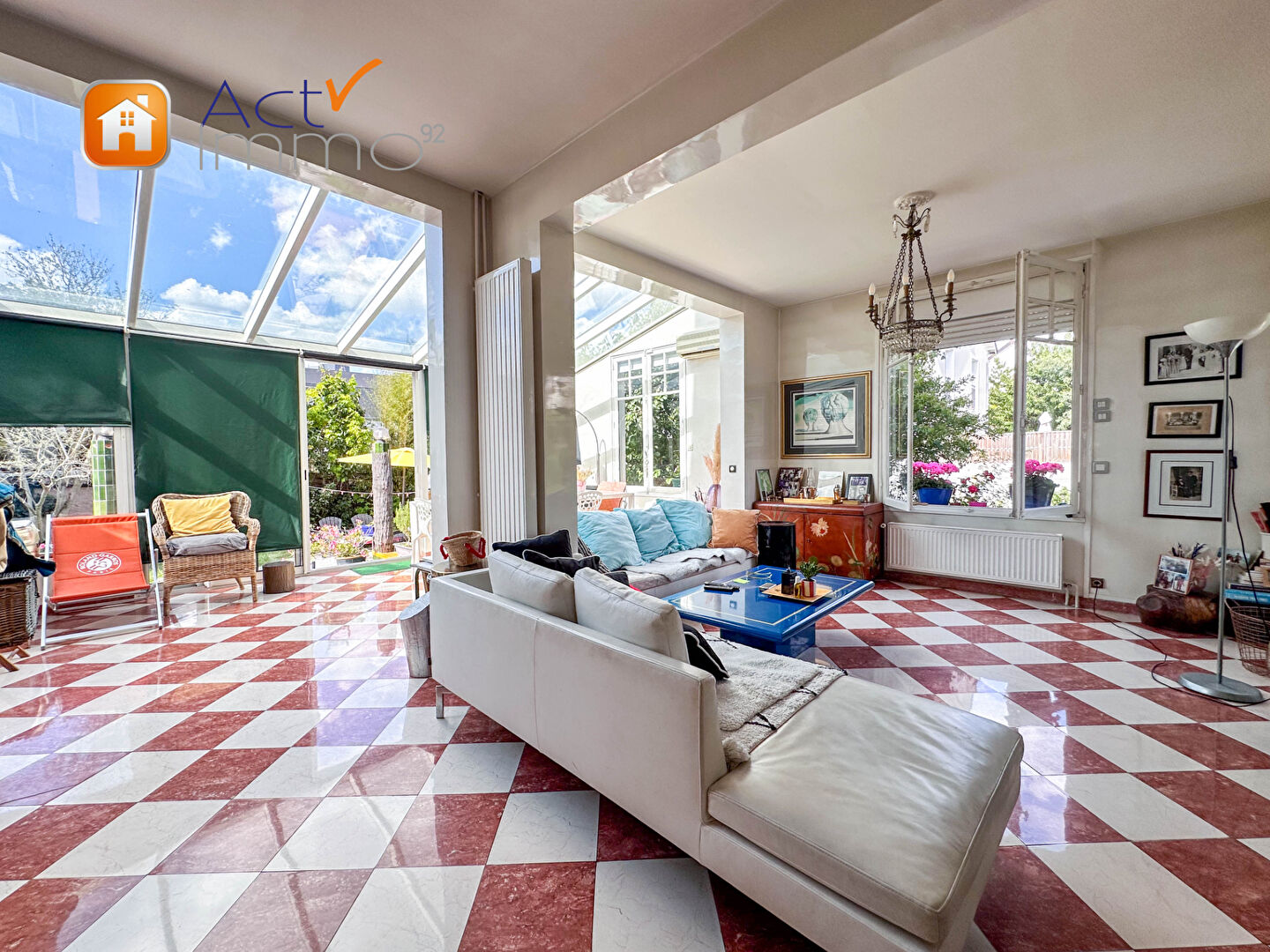 Photo COLOMBES - MAISON 7 PIECES 155M² image 3/6