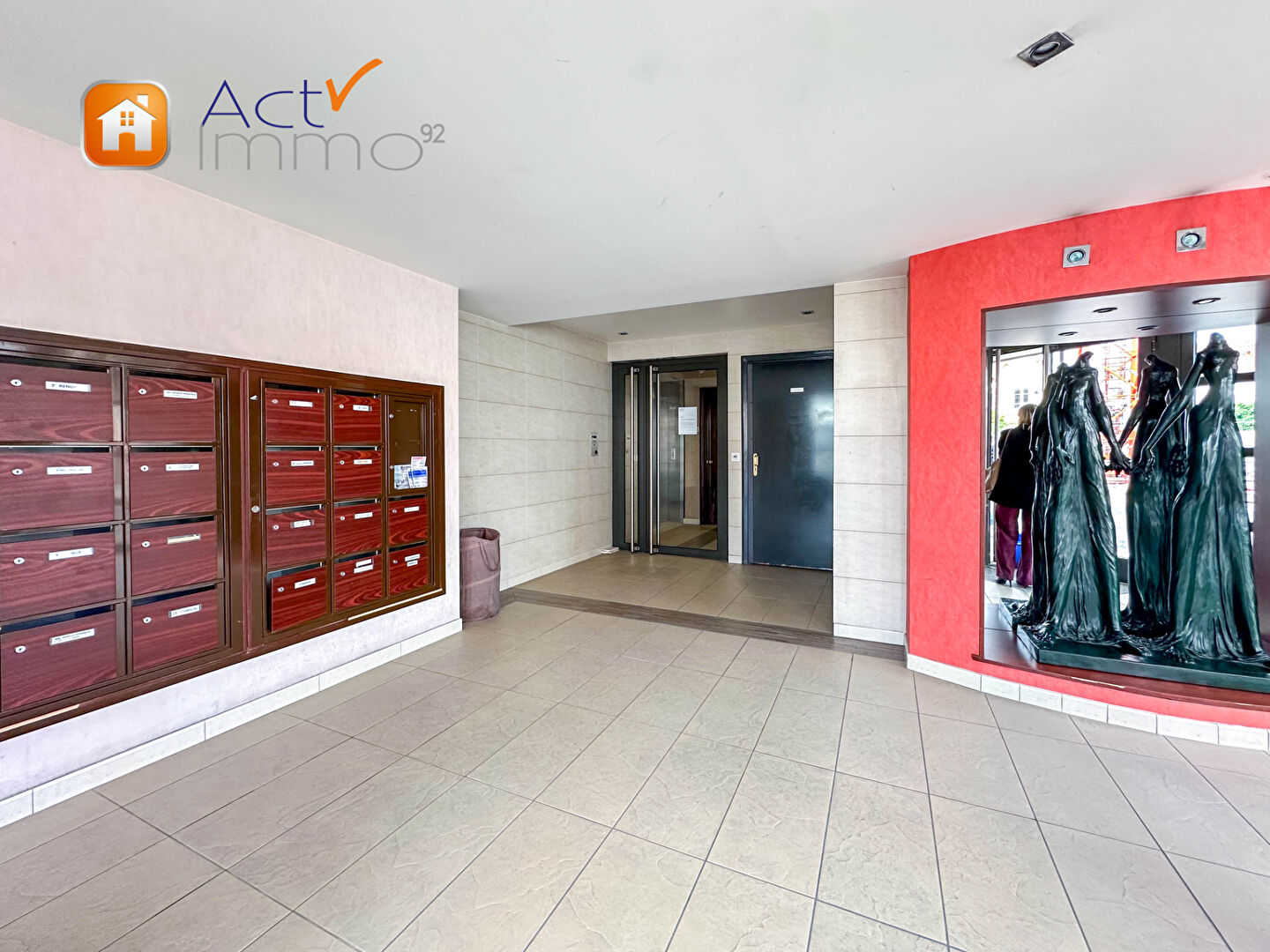 Photo Appartement Colombes 1 pièce(s) 27 m2 image 2/5