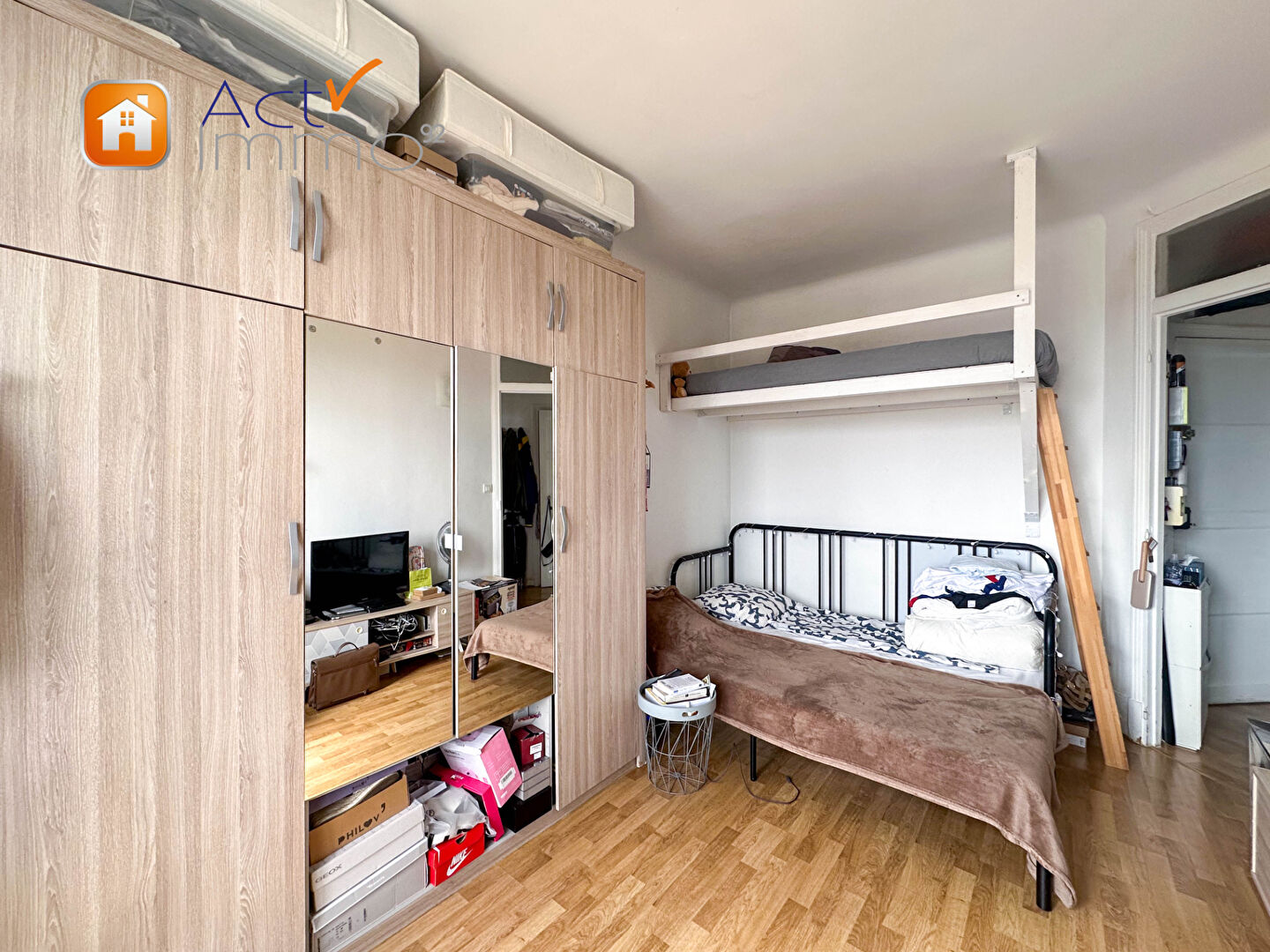 Photo COLOMBES -  APPARTEMENT 1 PIECE image 4/5