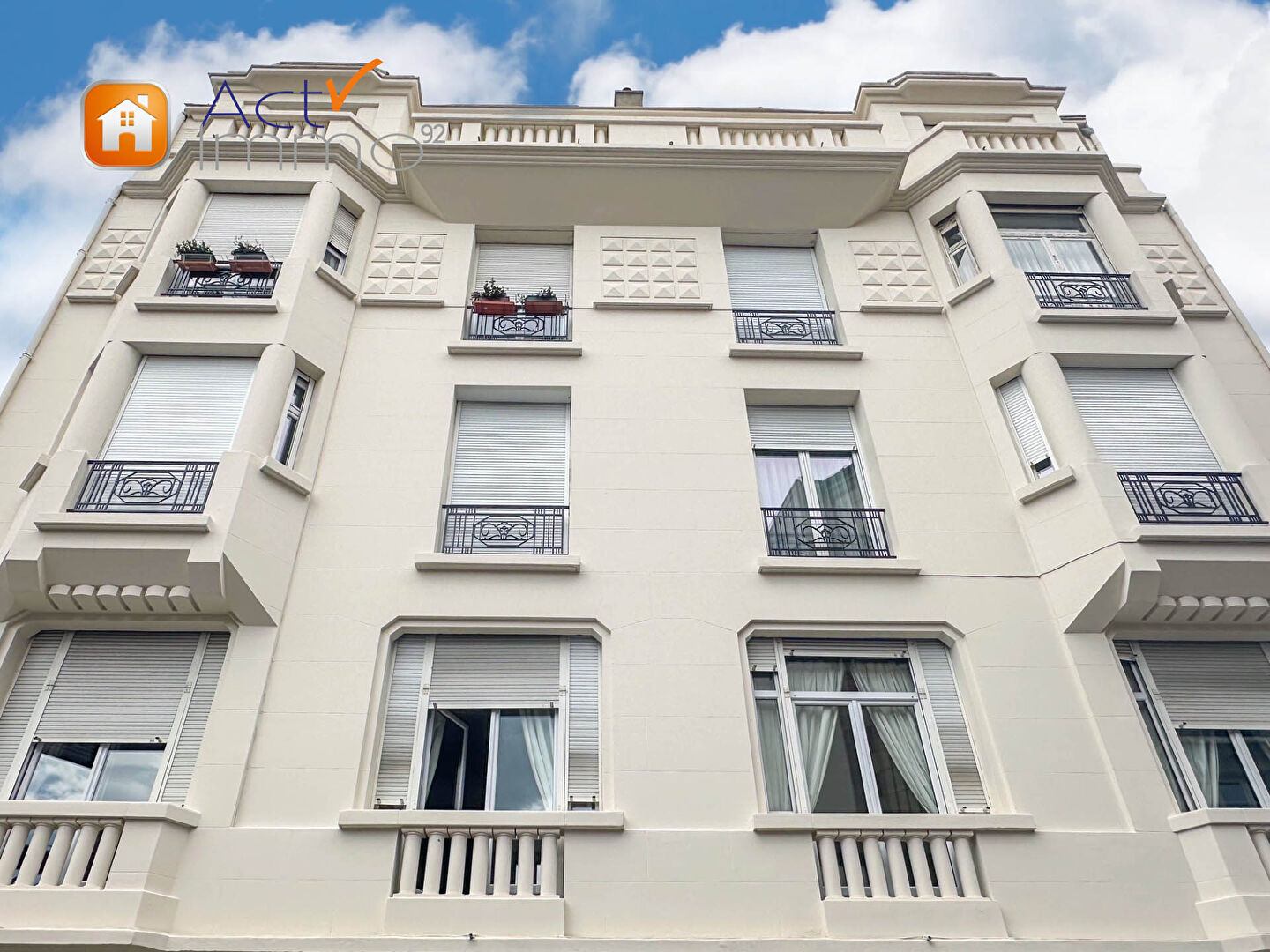 COLOMBES - APPARTEMENT 2 PIECES