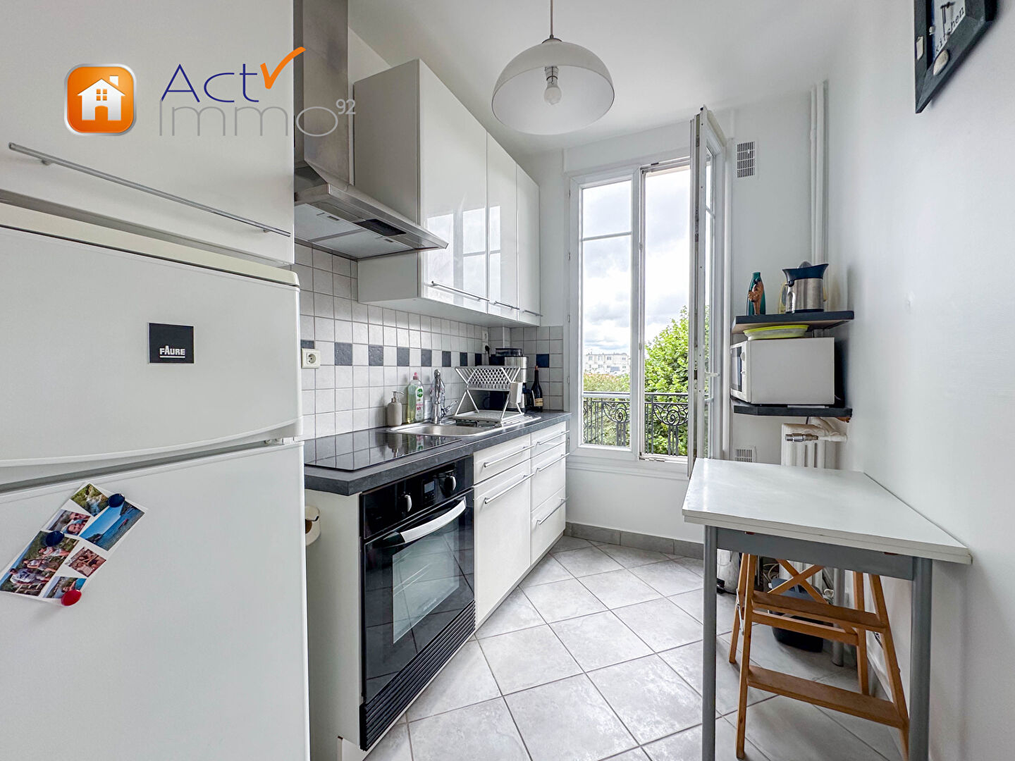 Photo BOIS COLOMBES - APPARTEMENT 2 PIECES image 3/6