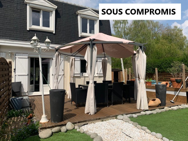 Photo PAVILLON LESIGNY - 3 pièce(s) - 100 m2 image 1/6