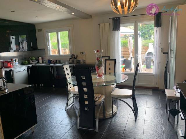 Photo PAVILLON LESIGNY - 3 pièce(s) - 100 m2 image 2/6