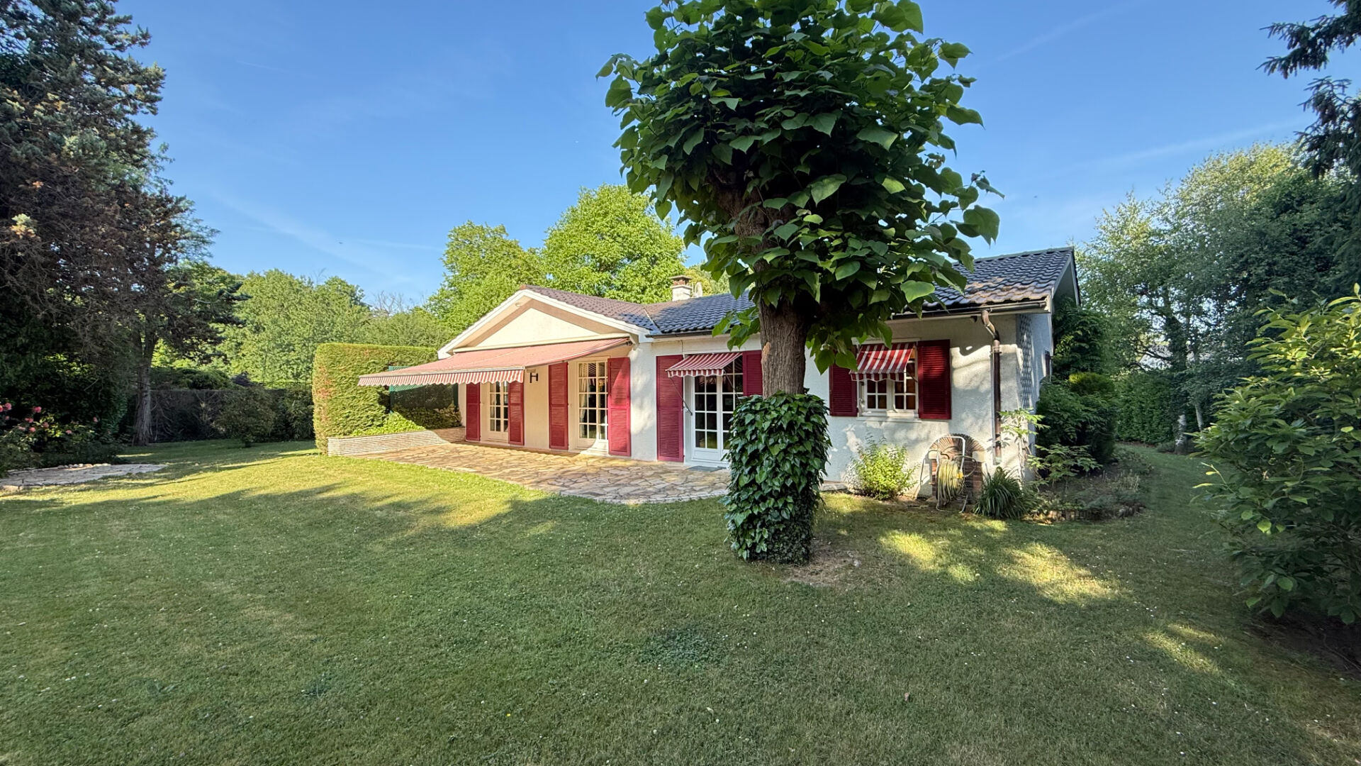 Agence immobilière de ACTION IMMOBILIER Lesigny - ACTION IMMOBILIER