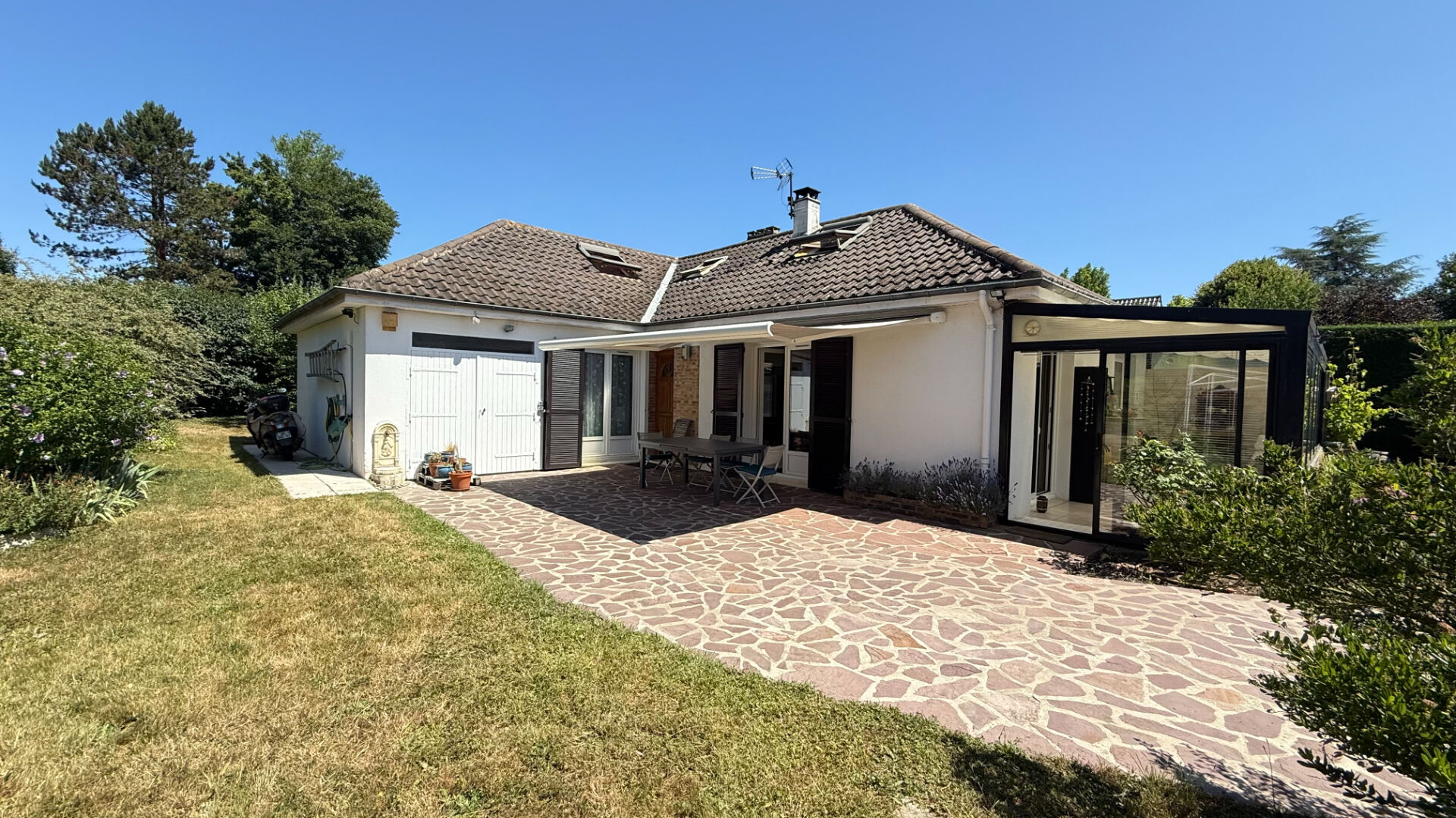 Agence immobilière de ACTION IMMOBILIER Lesigny - ACTION IMMOBILIER