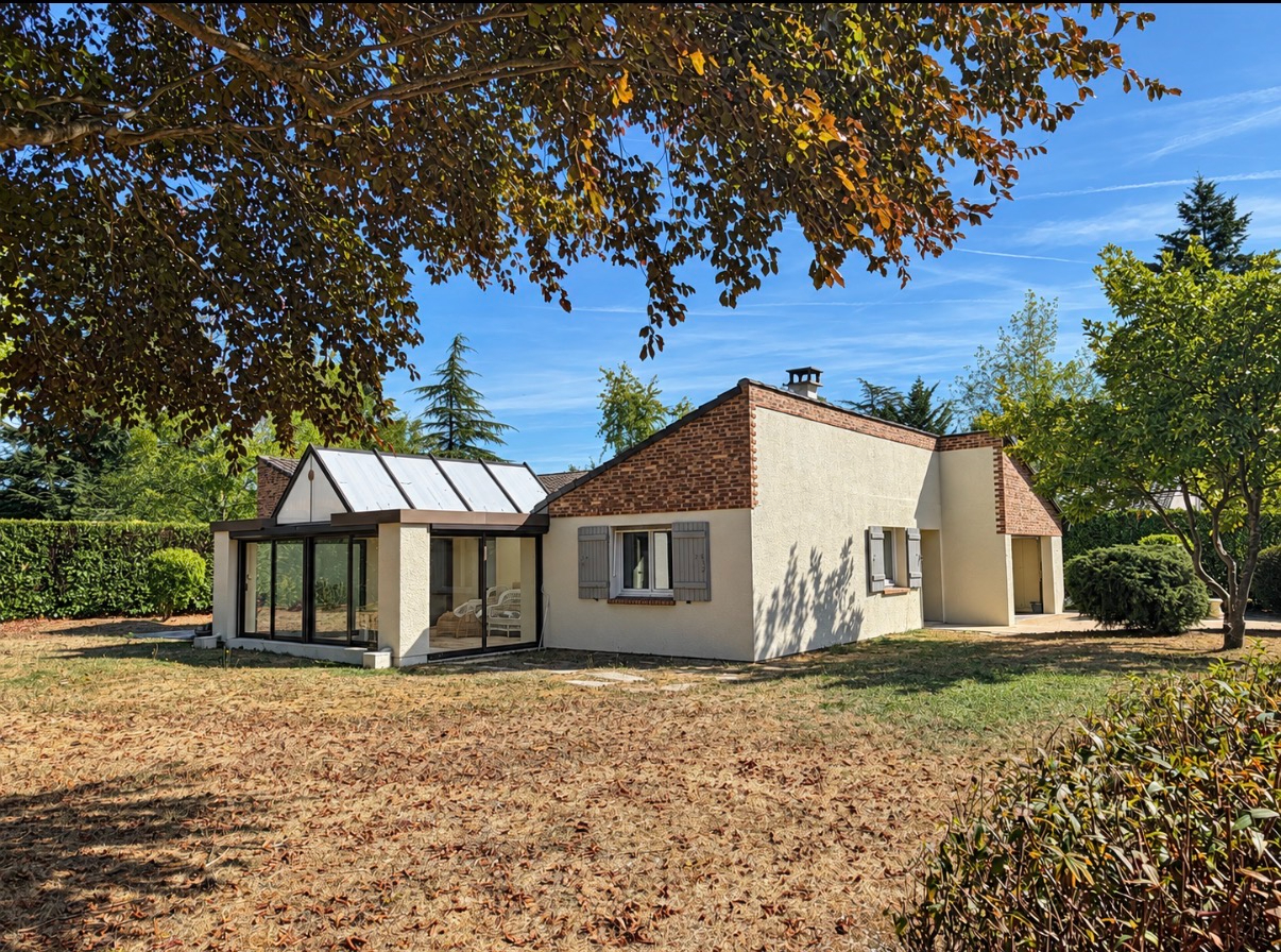 Agence immobilière de ACTION IMMOBILIER Lesigny - ACTION IMMOBILIER