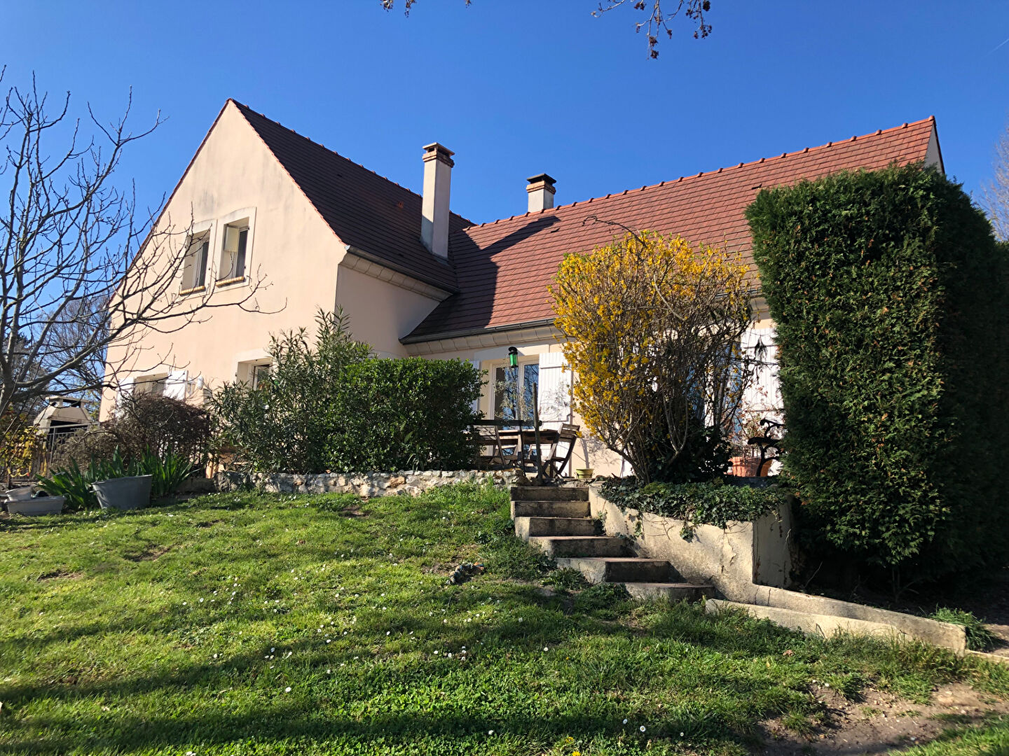 Agence immobilière de ACTUALITES IMMOBILIERES DU VEXIN Vetheuil - ACTUALITES IMMOBILIERES DU VEXIN