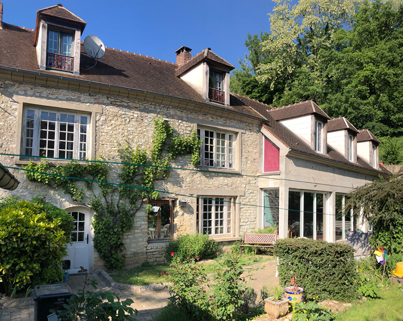 Agence immobilière de ACTUALITES IMMOBILIERES DU VEXIN Vetheuil - ACTUALITES IMMOBILIERES DU VEXIN