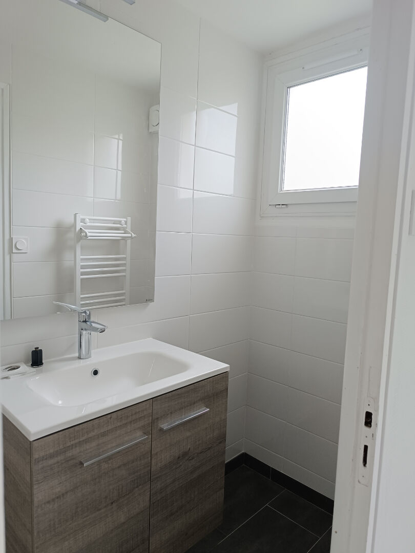 Photo Appartement Saint Brieuc 3 pièce(s) 53 m2 image 4/6