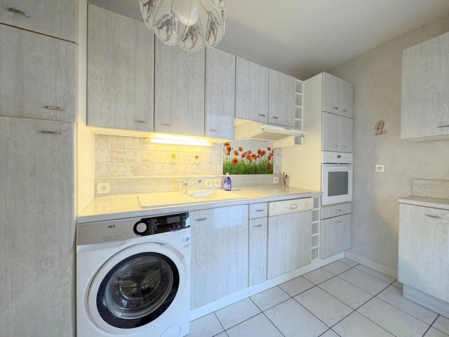 Photo ROYAN HYPER CENTRE/ MARCHE grand T2 image 4/6