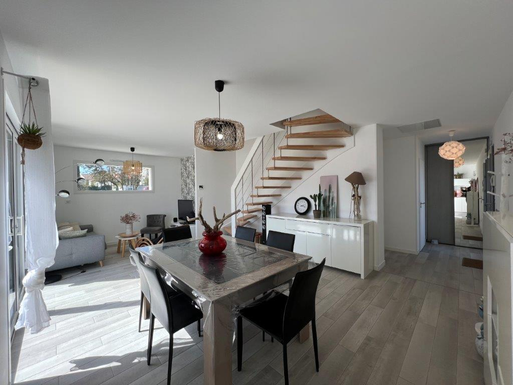 Agence immobilière de AGENCE DES TILLEULS Royan