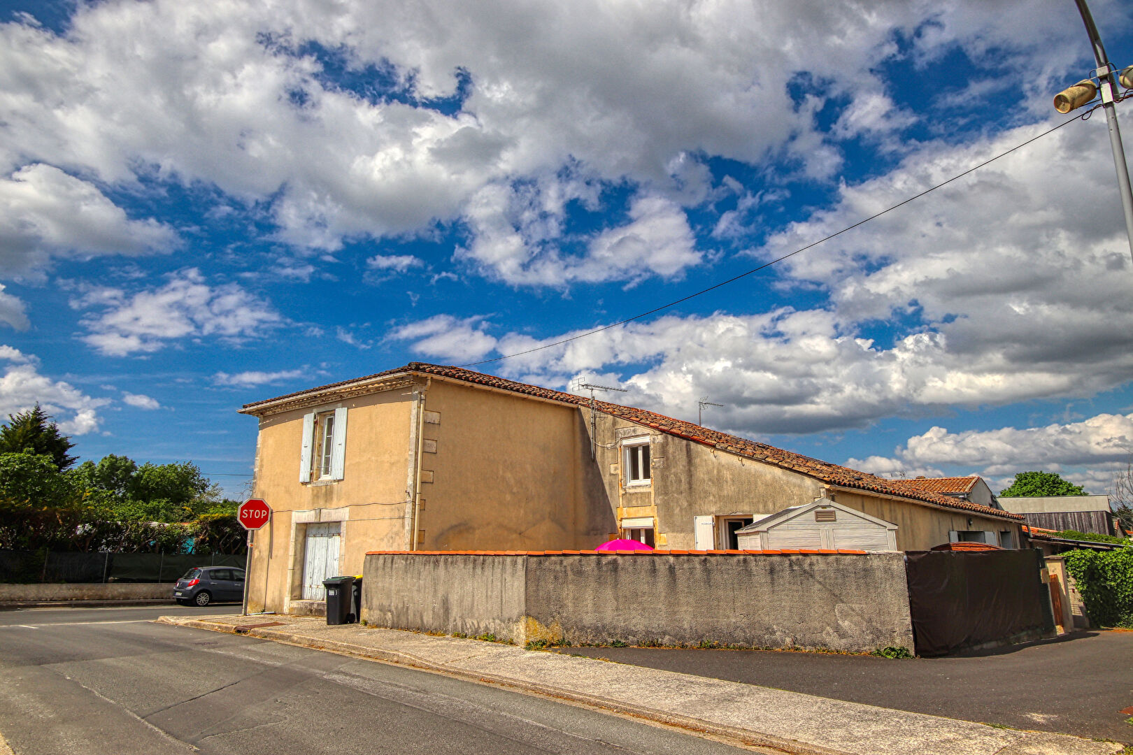 Médis - Immeuble de rapport.