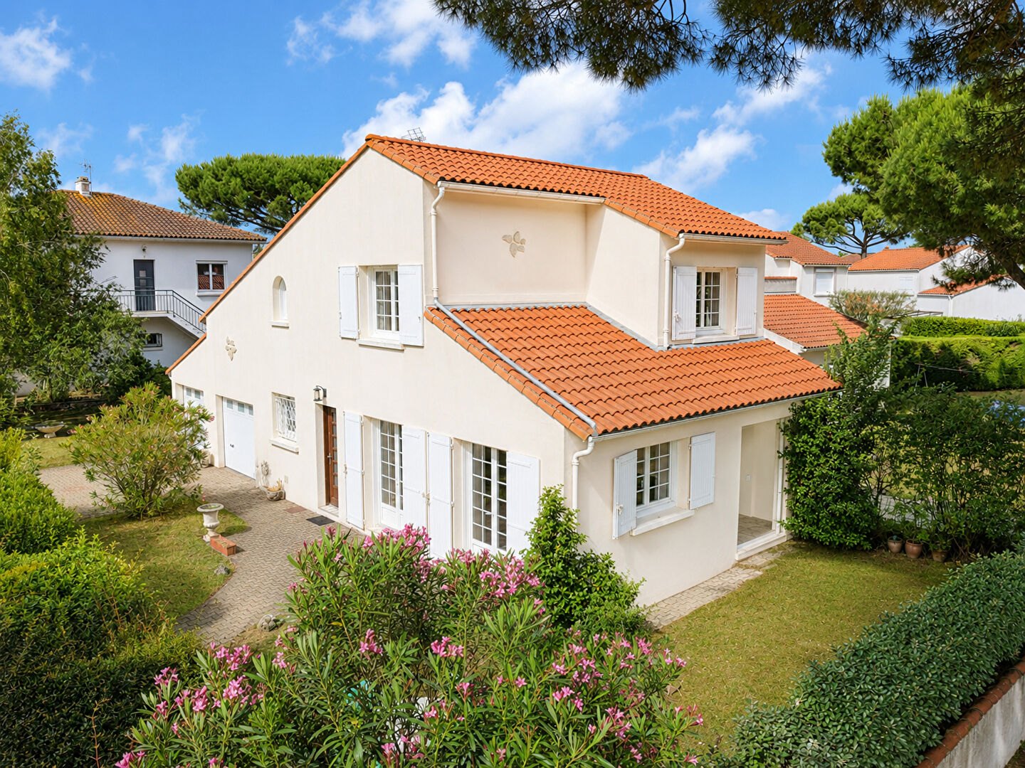Agence immobilière de AGENCE DES TILLEULS Royan
