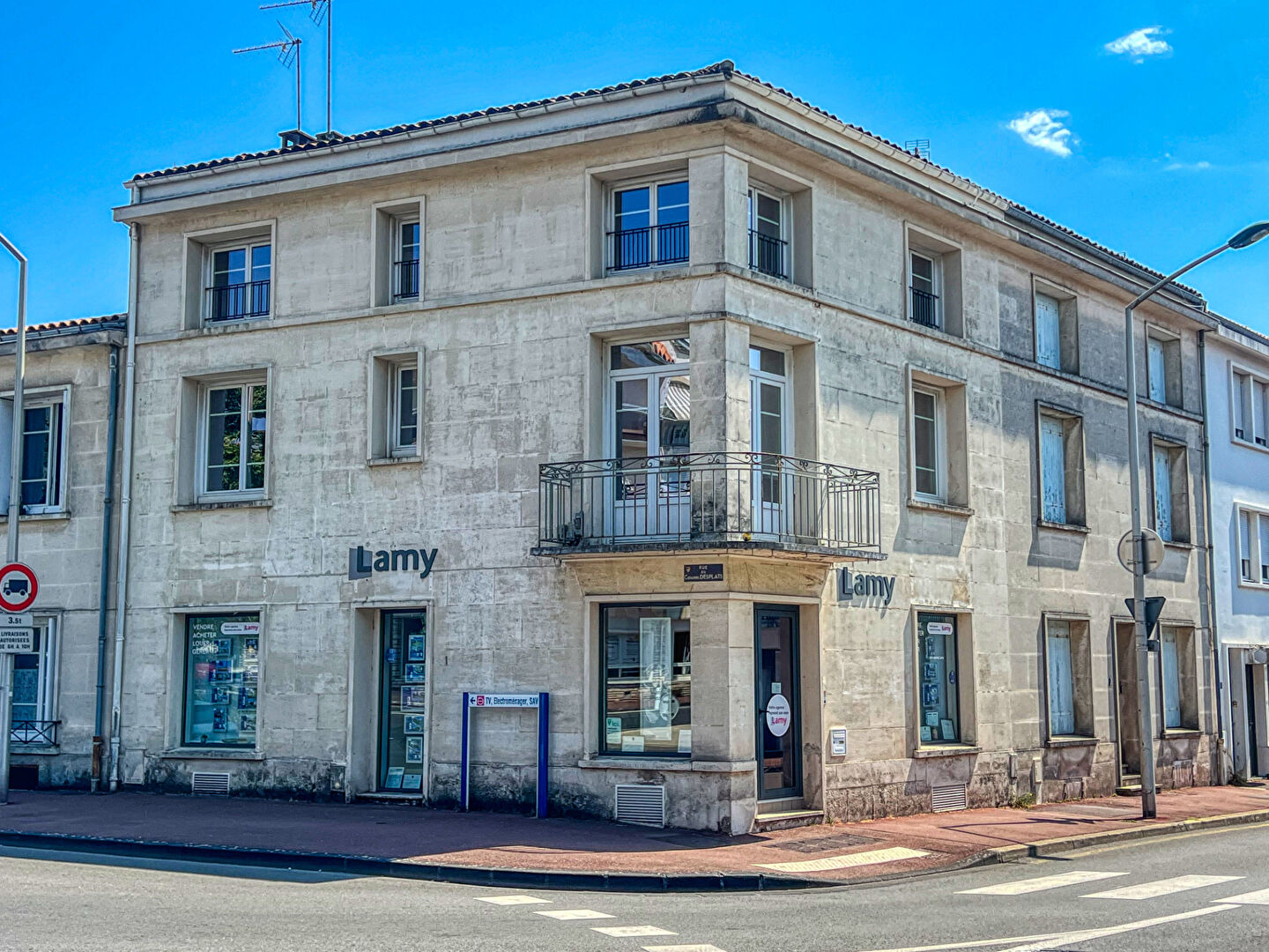 Agence immobilière de AGENCE DES TILLEULS Royan