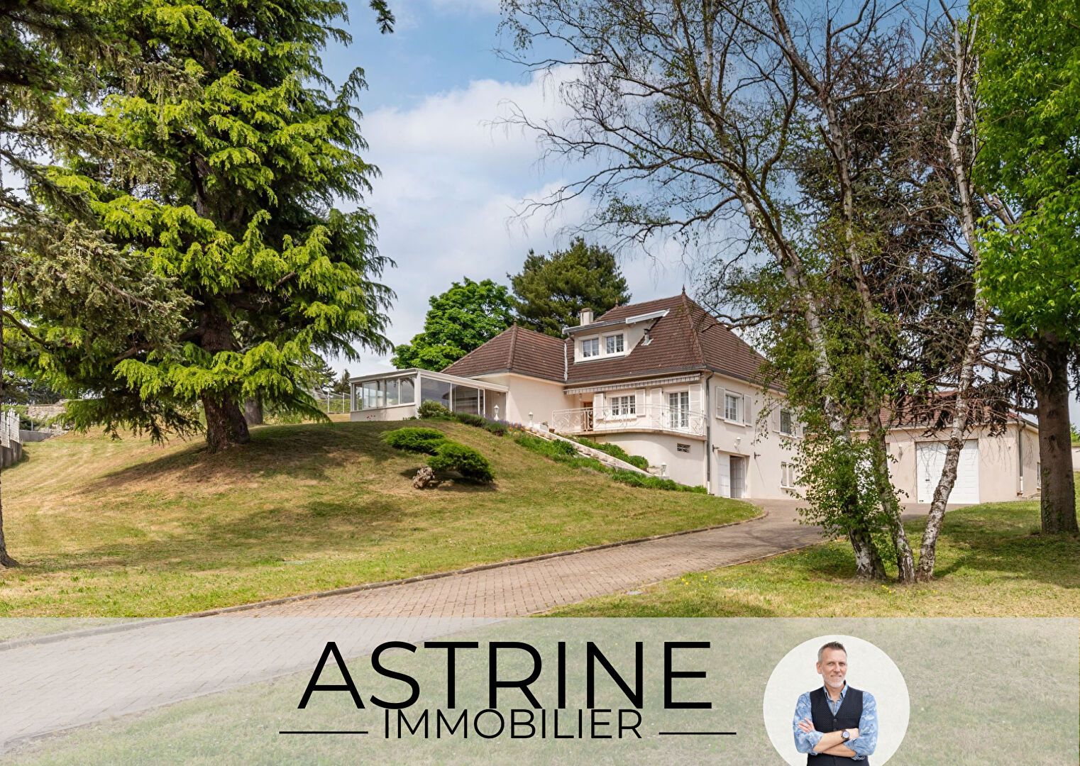 ESTRABLIN - VILLA EXCEPTIONNELLE