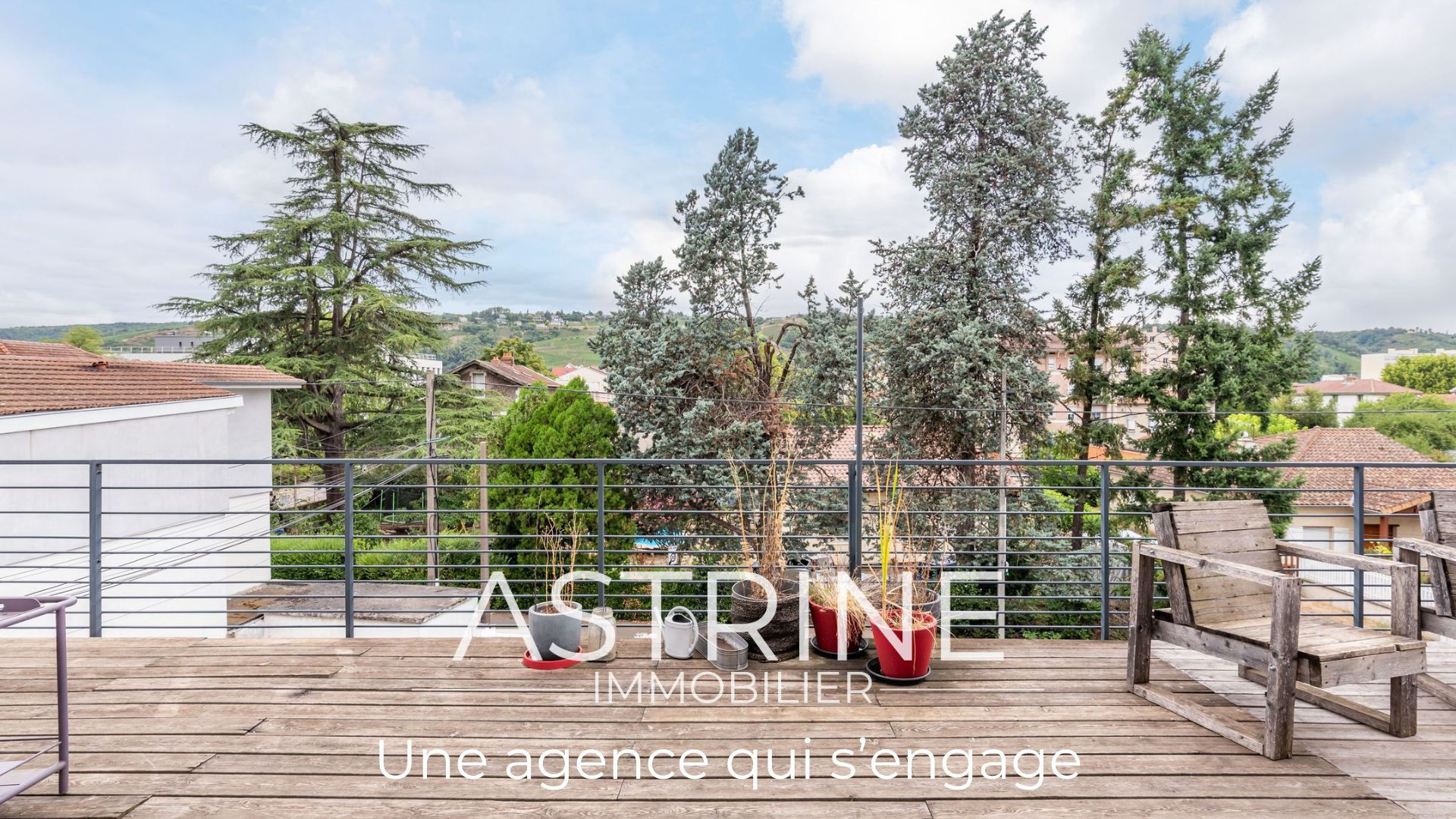 Photo Appartement atypique de 223 m² - 4 chambres - Terrasse suspendue 54 m² image 2/6