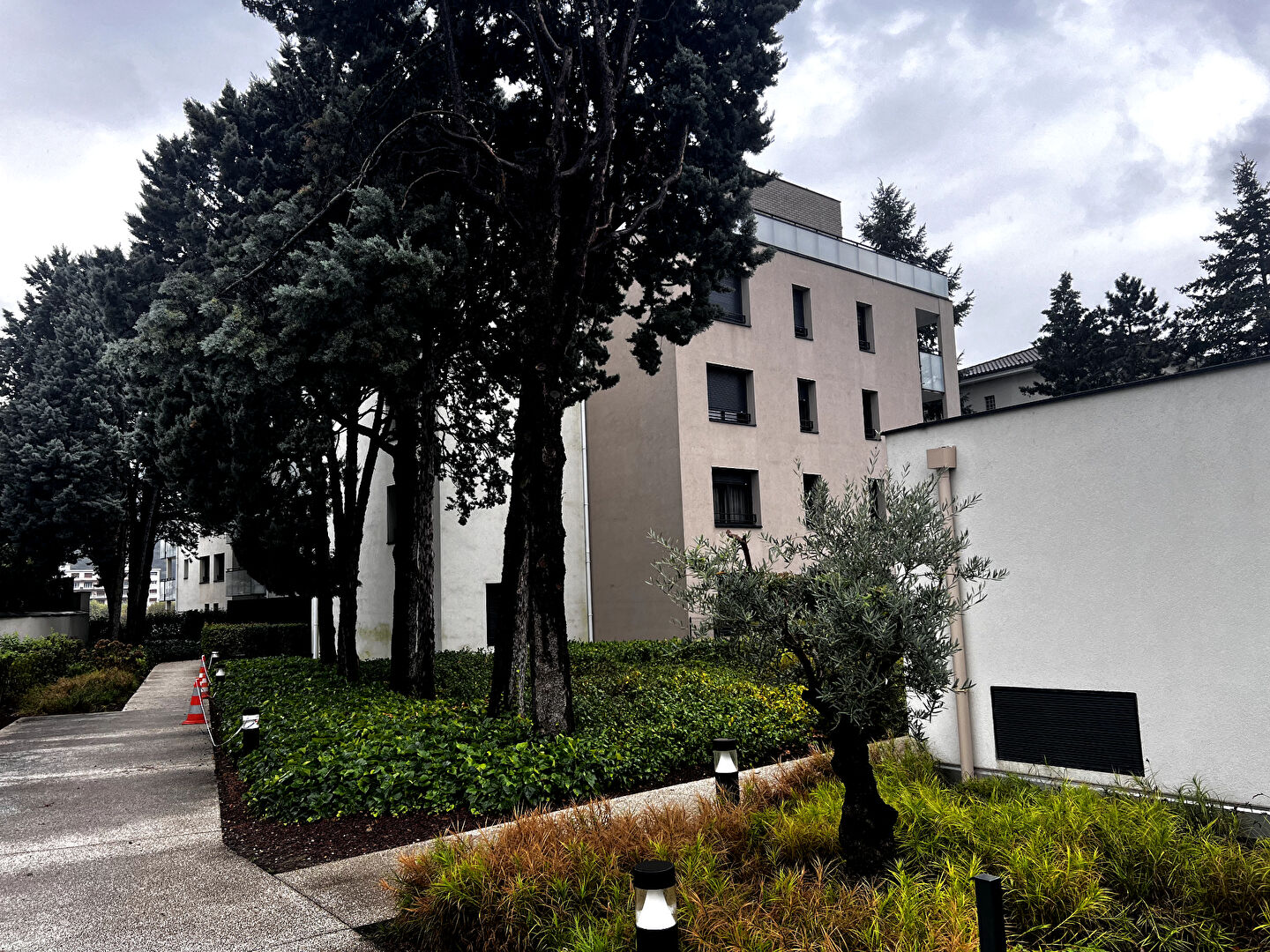 Photo Appartement Sainte Colombe 2 pièce(s) 46 m2+balcon+garage image 5/5