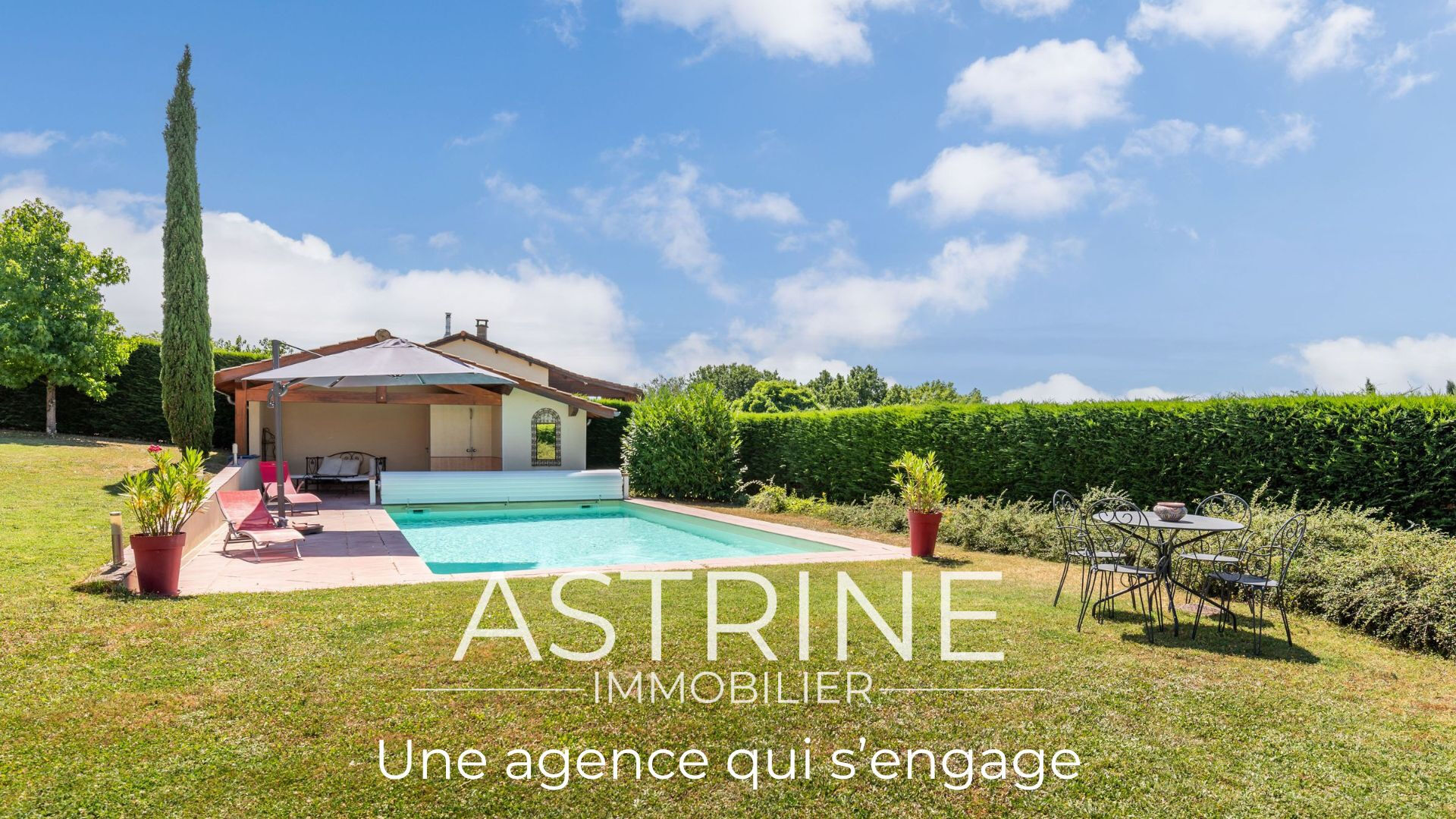 JARDIN - Superbe Maison avec Piscine et Dépendances