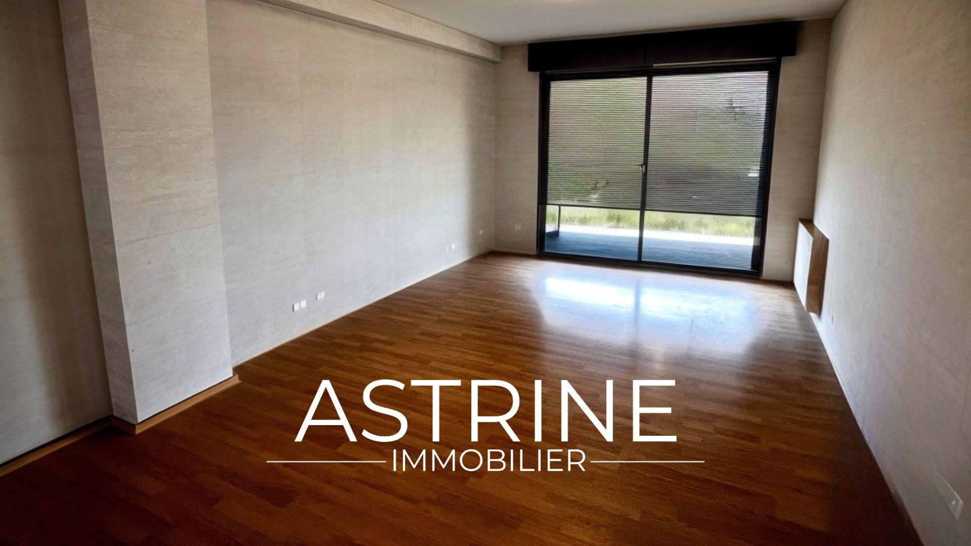 Photo Appartement T4 de 88 m² ? Balcon / Terrasse - Davézieux centre image 1/5