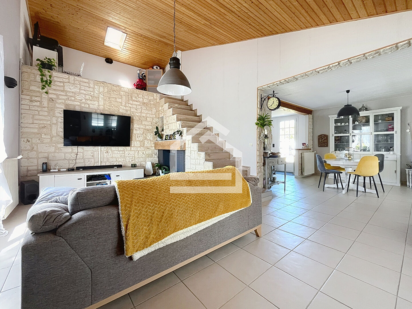 Médoc maison familiale 6 pièces 177m2