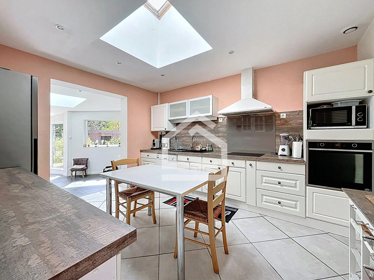 Photo ARSAC - DOMAINE PRIVÉ D'EXCEPTION - MAISON 183 M²  - PARC 5000 M²  - PISCINE 12X6, CHAUFFÉE. image 6/6