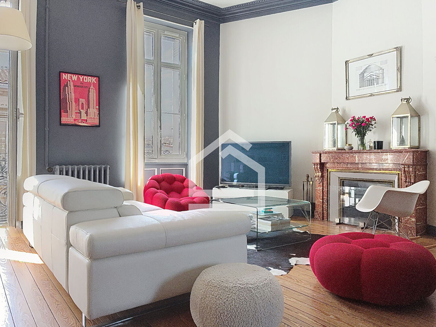 Photo BORDEAUX St Seurin Croix Blanche Bordeaux, Superbe Duplex de 220m2, Terrasse, Prestations Anciennes image 2/6