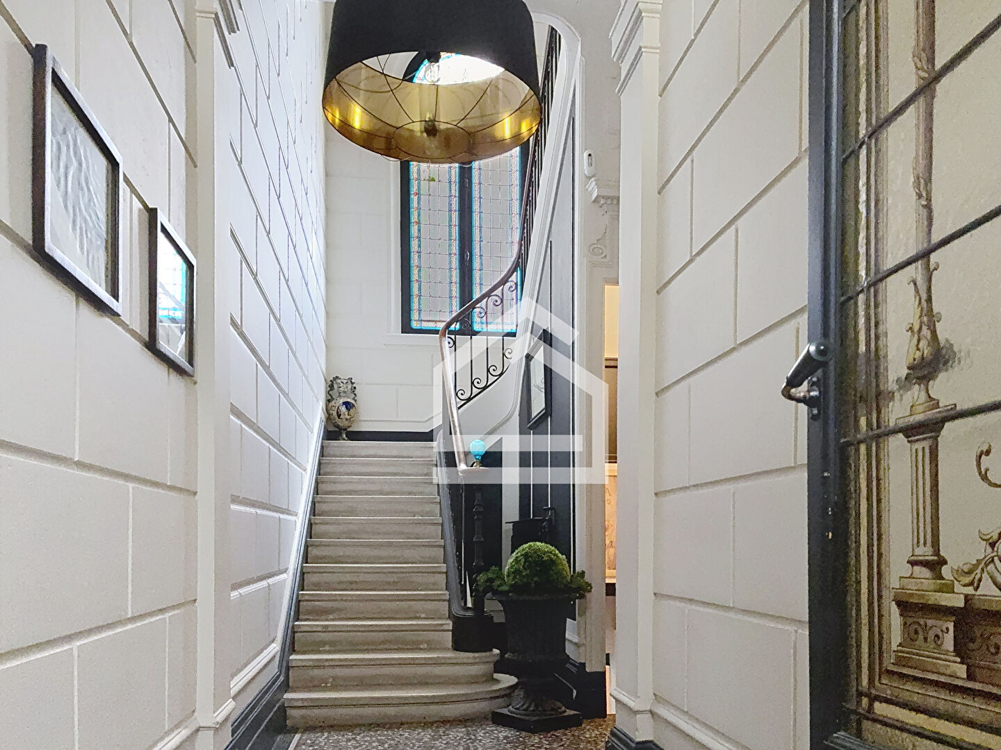 Photo BORDEAUX St Seurin Croix Blanche Bordeaux, Superbe Duplex de 220m2, Terrasse, Prestations Anciennes image 4/6