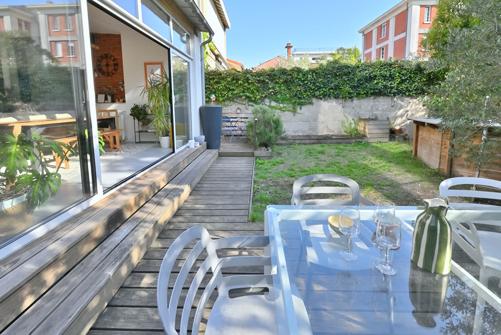 Photo BORDEAUX Quartier Saint-Genès - Appartement de caractère en RDC avec jardin privatif et piscine image 3/6