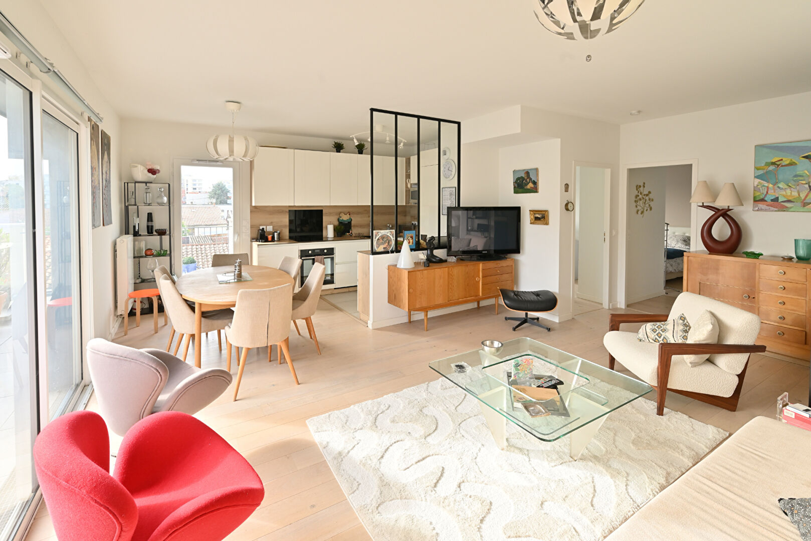 Photo TALENCE MEDOQUINE -  Lumineux T4 au dernier étage - Terrasse et parkings image 2/6