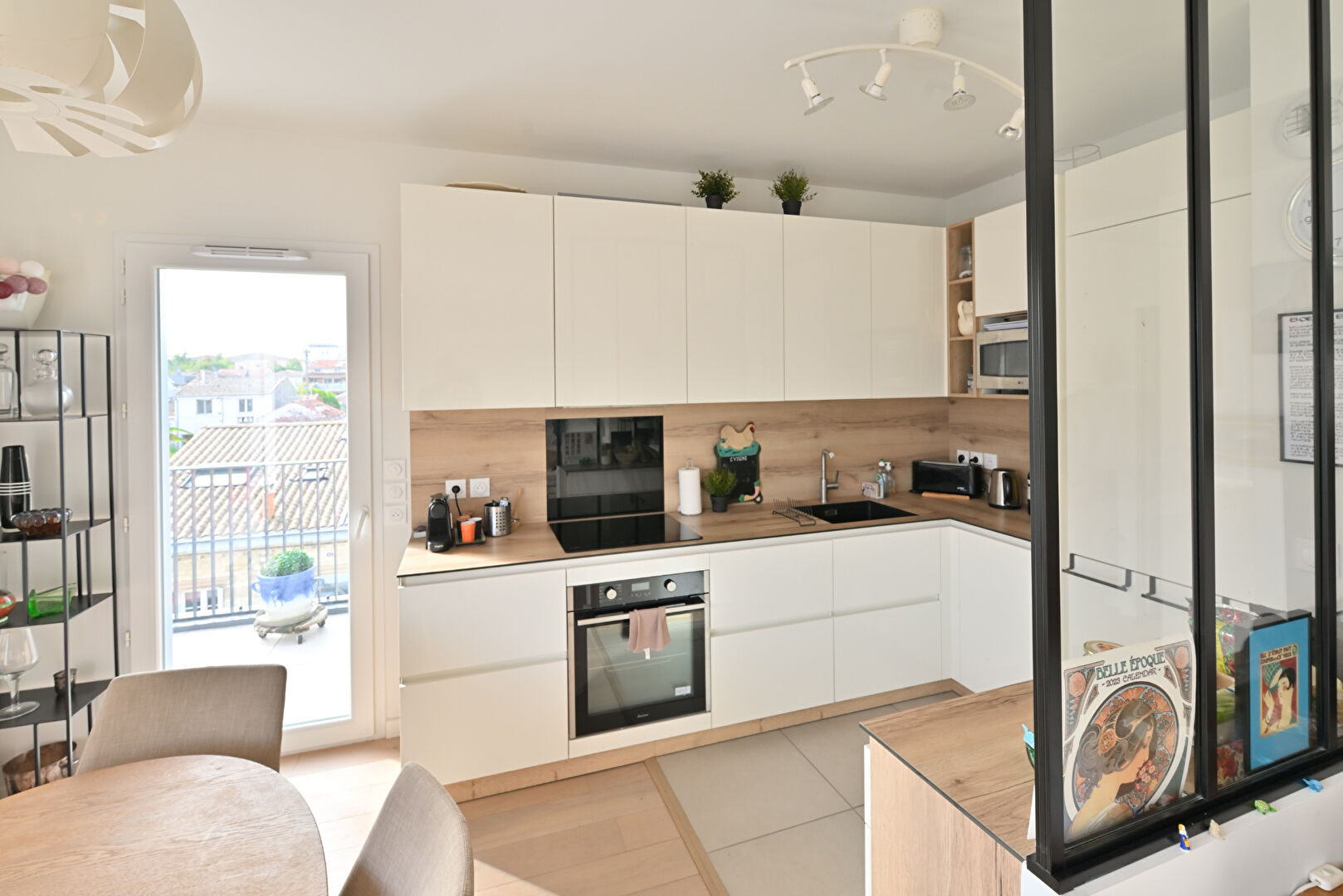 Photo TALENCE MEDOQUINE -  Lumineux T4 au dernier étage - Terrasse et parkings image 3/6