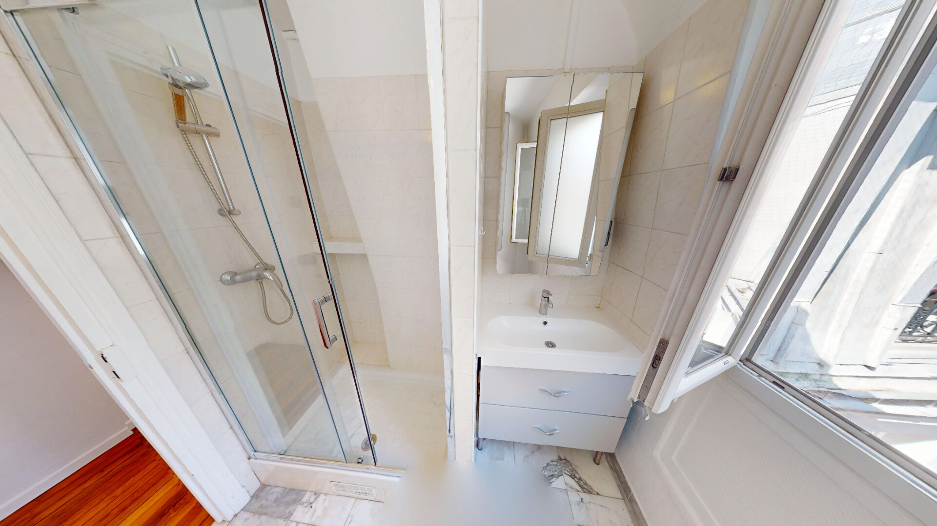 Photo 2 pièces dernier étage Exelmans / avenue de Versailles image 6/6