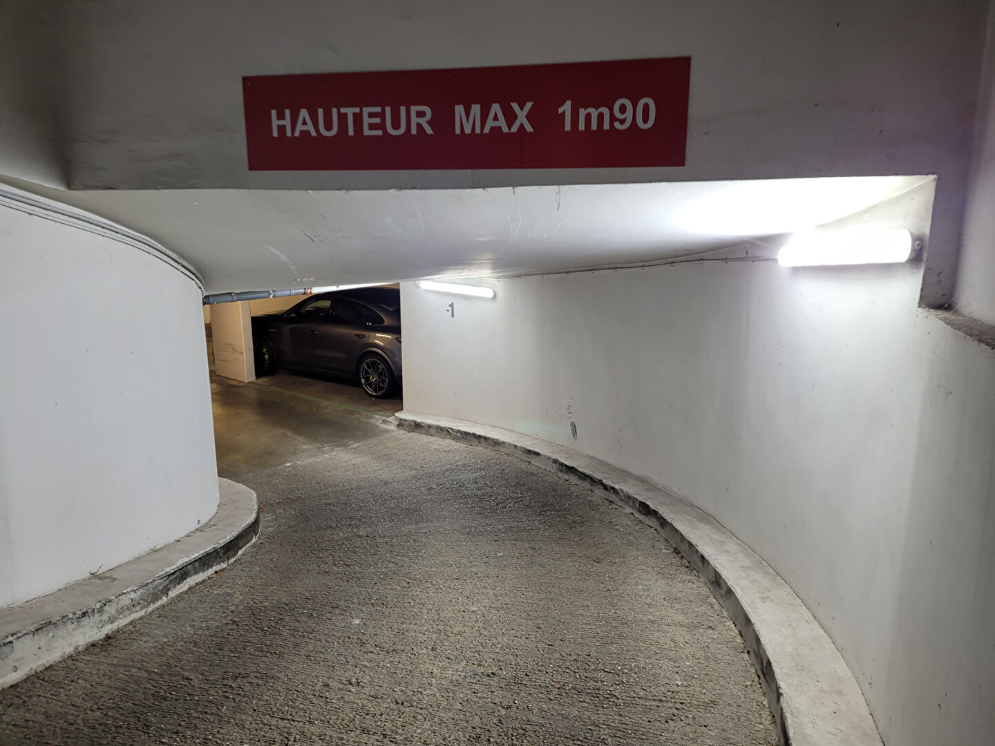 Photo Parking / box Boulogne Billancourt image 3/5