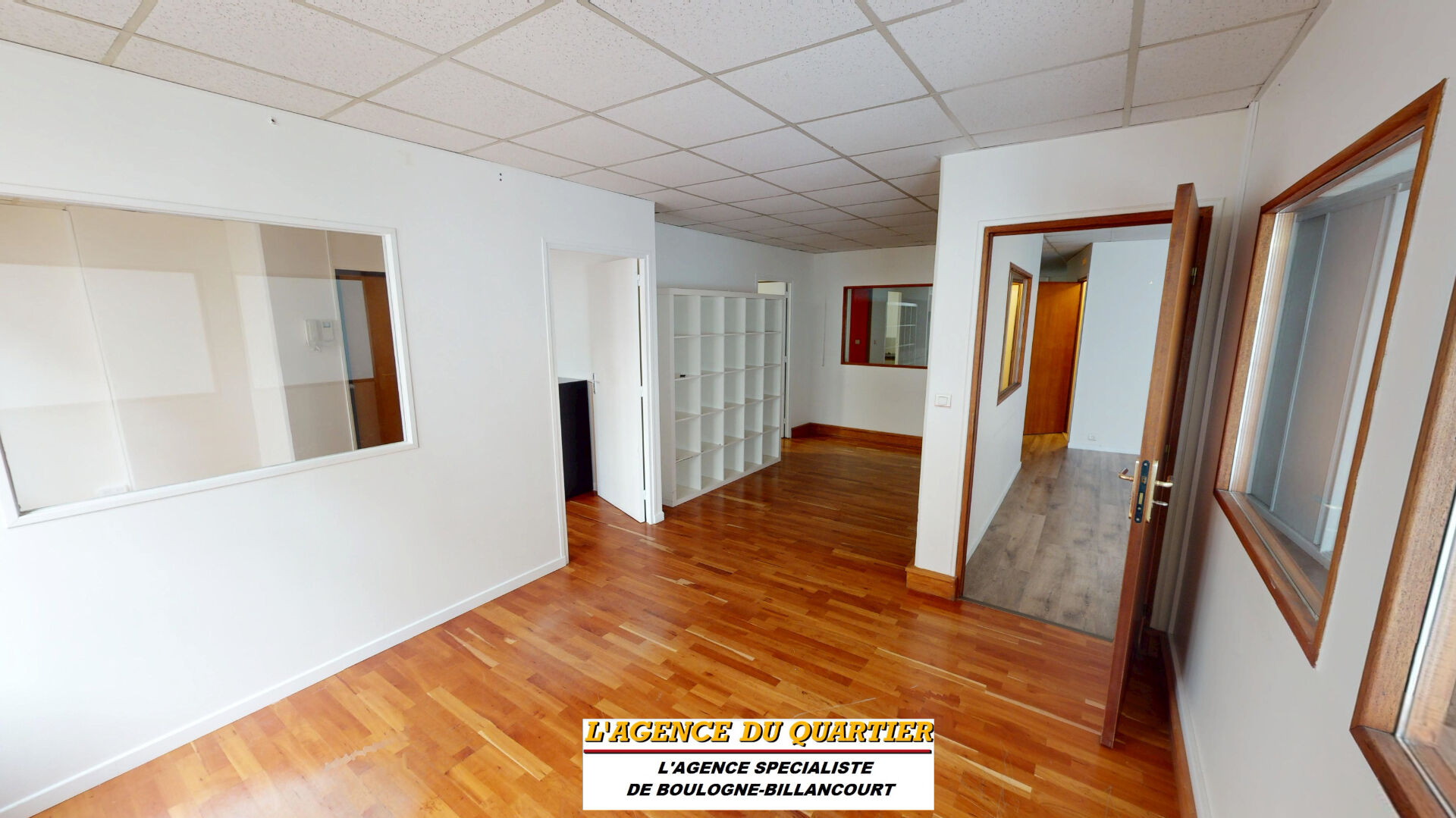 Photo Rue Henri Martin Bureaux 109 m² image 3/6