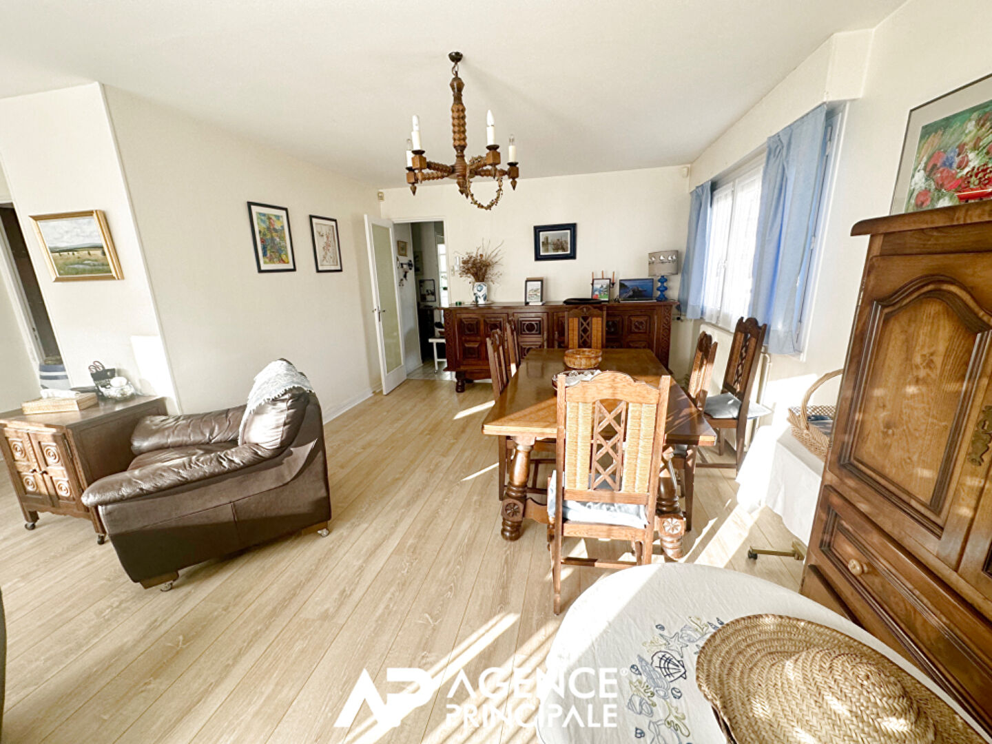 Agence immobilière de AGENCE PRINCIPALE La Rochelle
