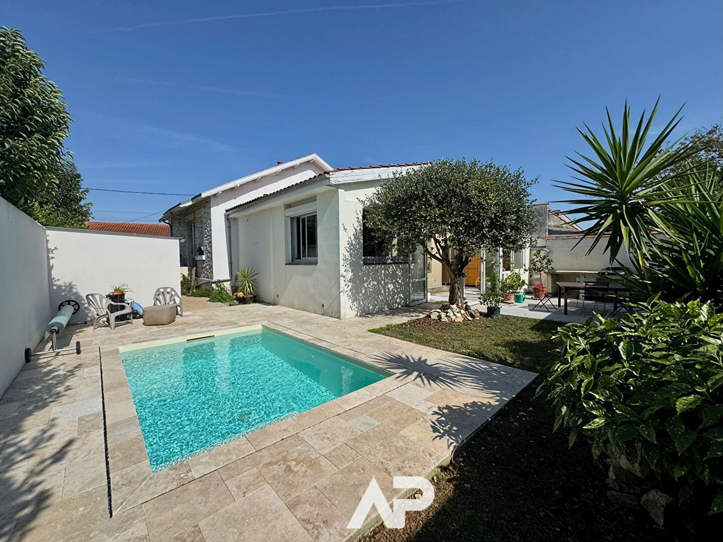 Agence immobilière de AGENCE PRINCIPALE La Rochelle