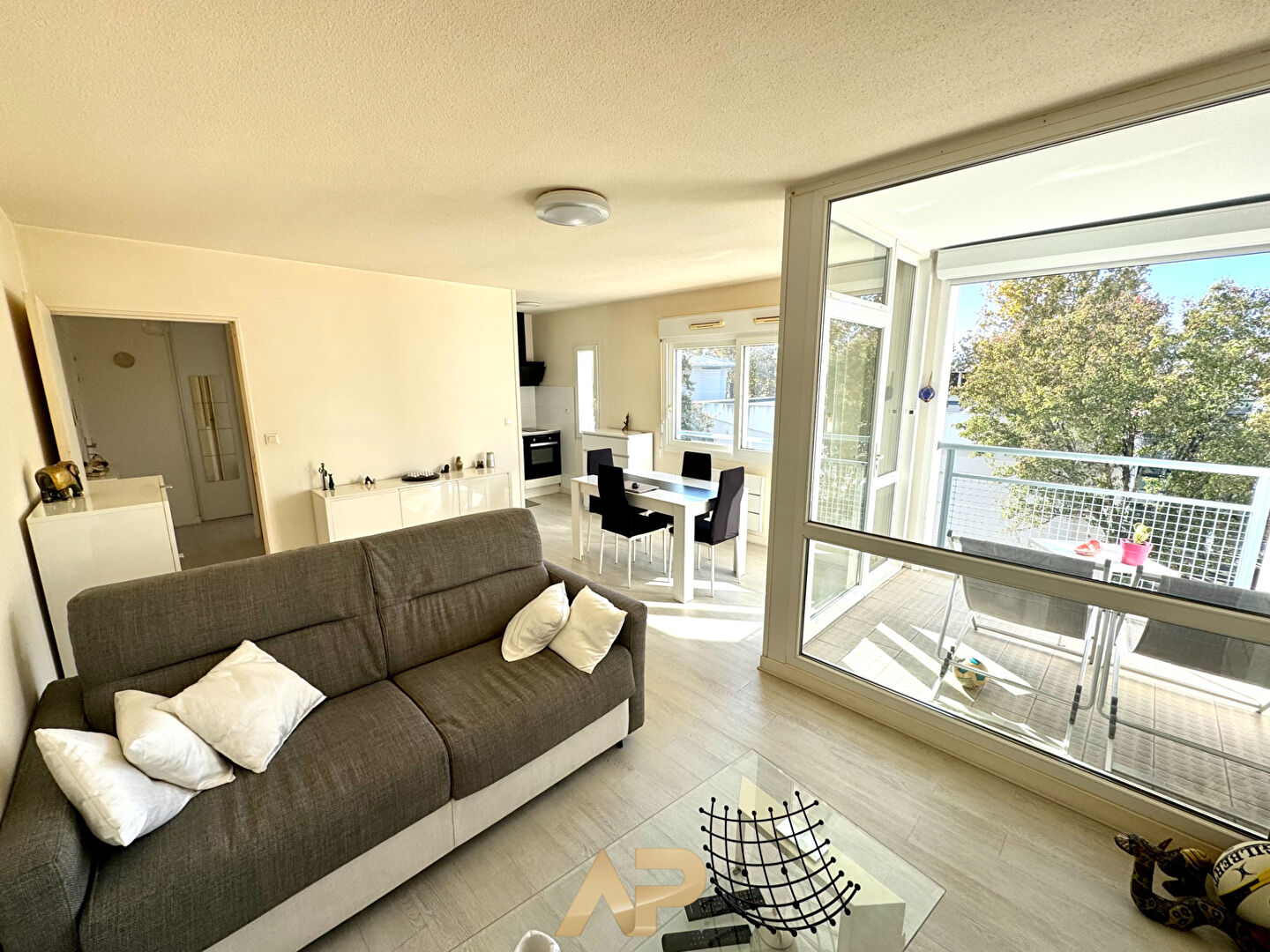 Agence immobilière de AGENCE PRINCIPALE La Rochelle