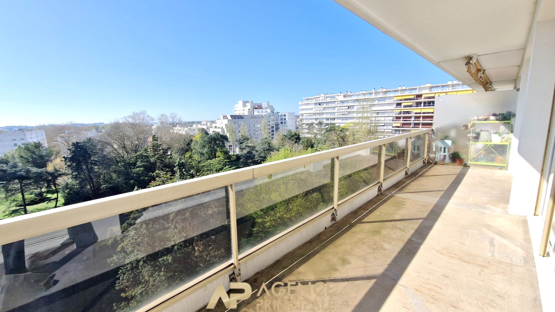 Agence immobilière de AGENCE PRINCIPALE La Rochelle