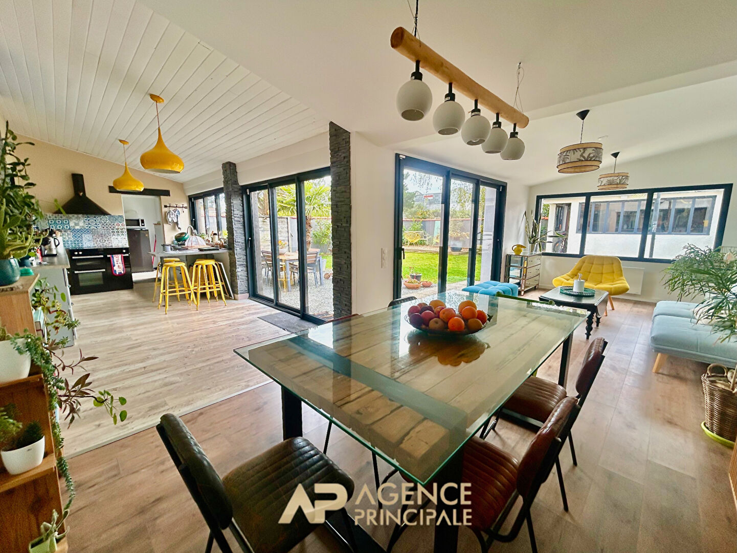 Agence immobilière de AGENCE PRINCIPALE La Rochelle