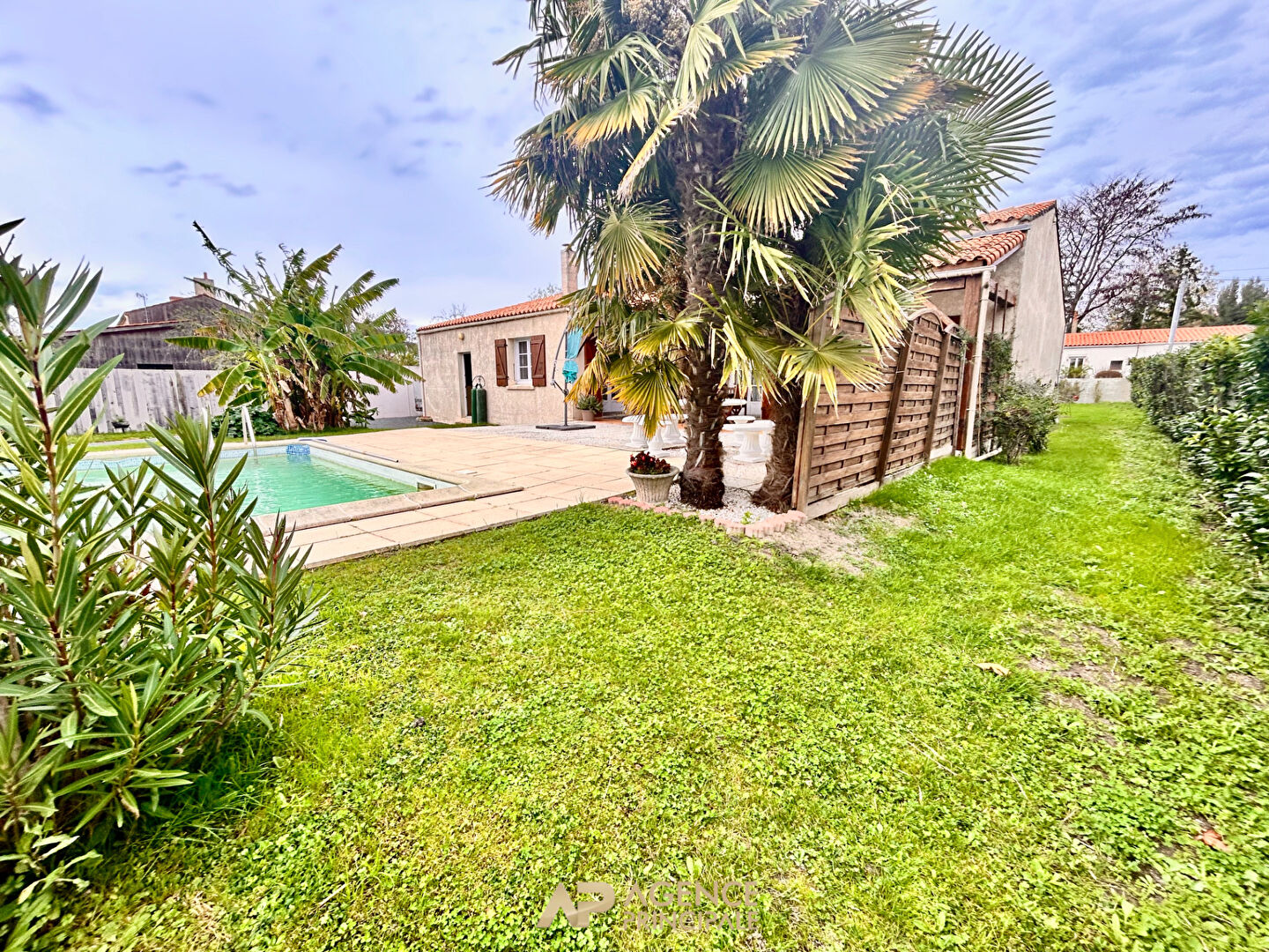 Agence immobilière de AGENCE PRINCIPALE La Rochelle