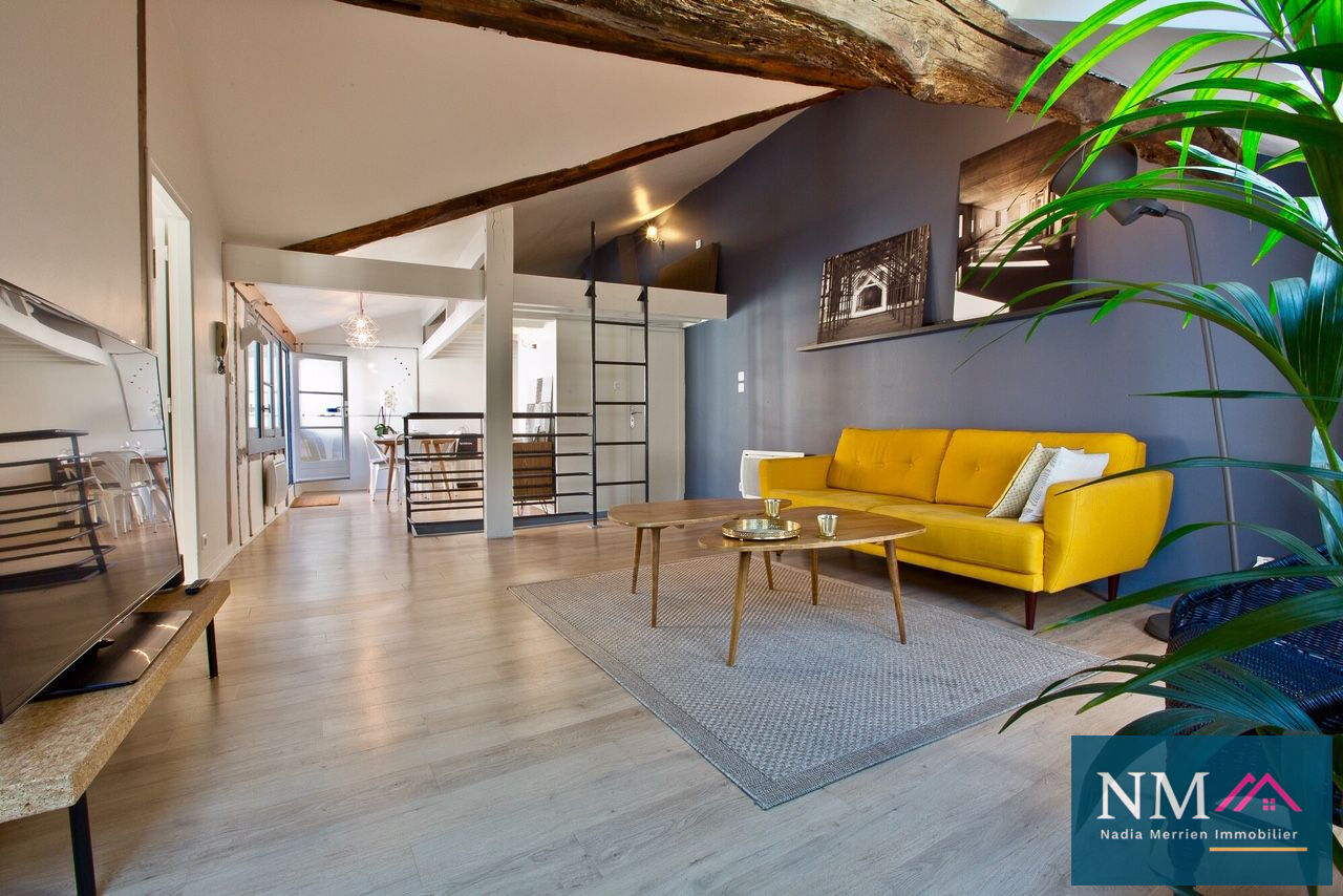 Agence immobilière de NADIA MERRIEN IMMOBILIER Urcuit - Agence NM IMMOBILIER