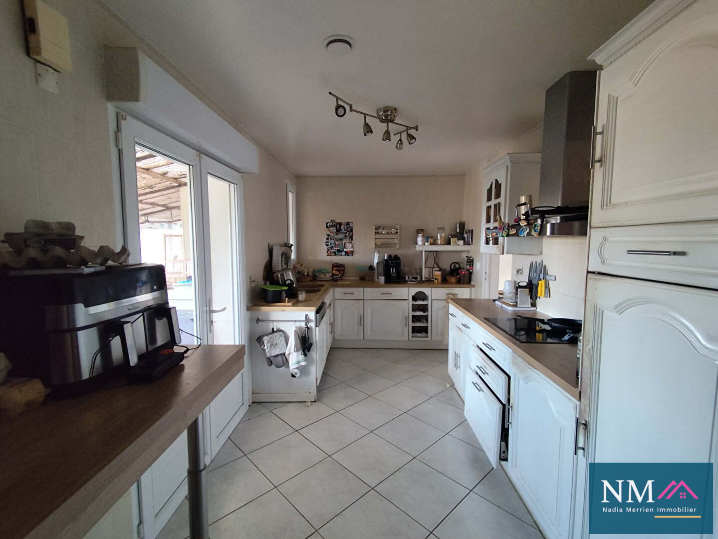 Agence immobilière de NADIA MERRIEN IMMOBILIER Urcuit - Agence NM IMMOBILIER