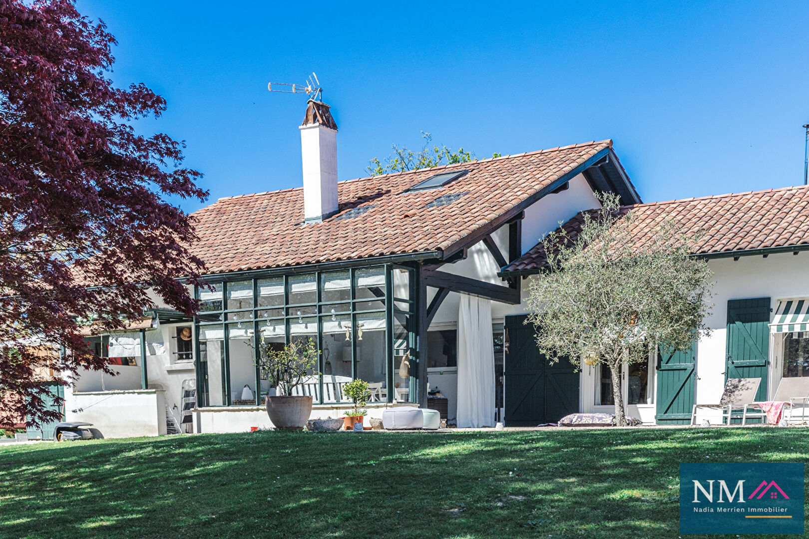 Agence immobilière de NADIA MERRIEN IMMOBILIER Urcuit - Agence NM IMMOBILIER