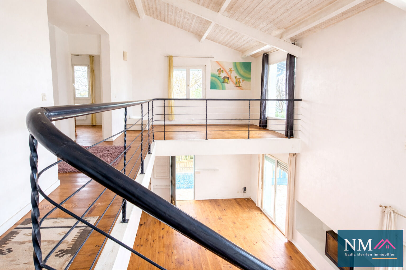 Agence immobilière de NADIA MERRIEN IMMOBILIER Urcuit - Agence NM IMMOBILIER