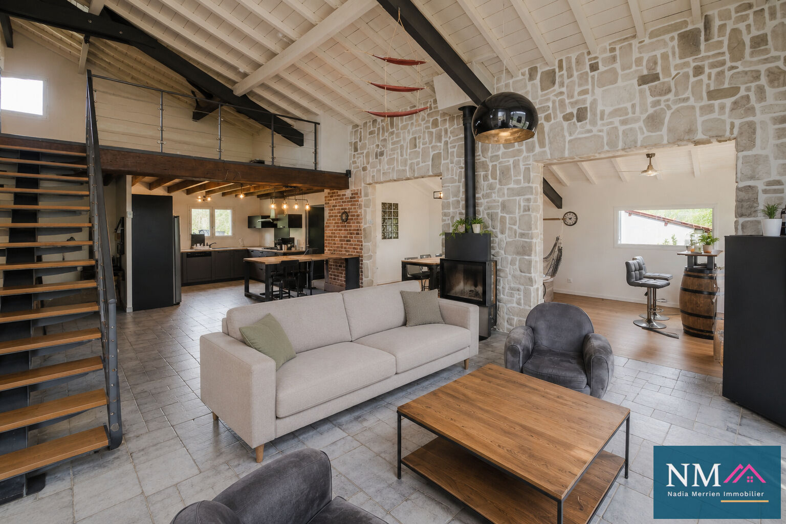 Agence immobilière de NADIA MERRIEN IMMOBILIER Urcuit - Agence NM IMMOBILIER